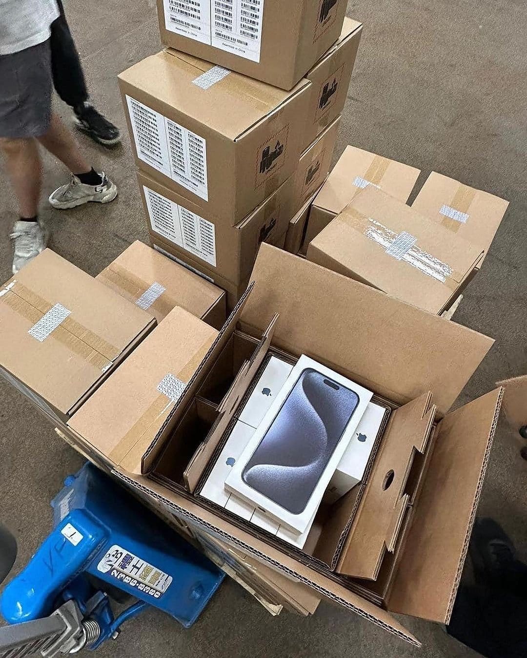 Palette de 26 iPhone 15 Pro Max