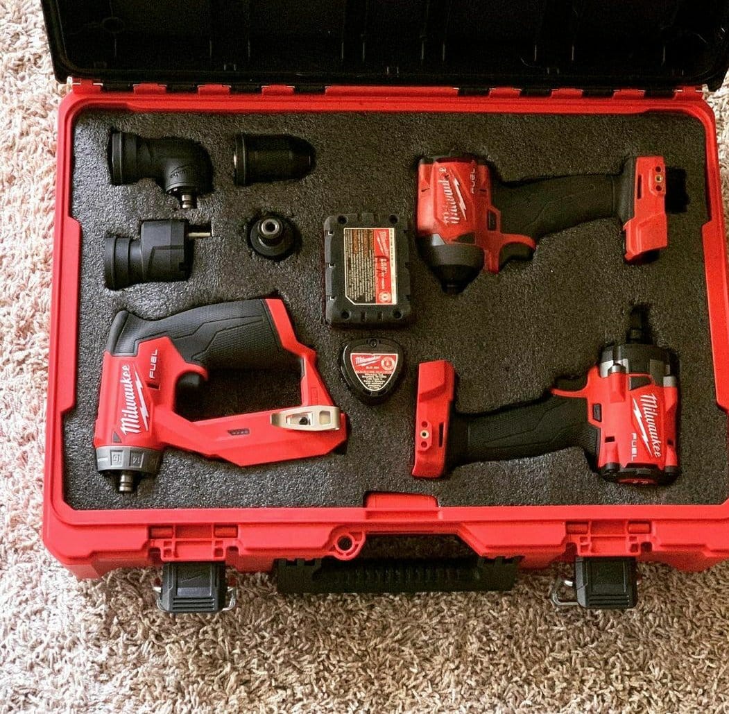 Palette de 50 à 60 outils Milwaukee — foto 4