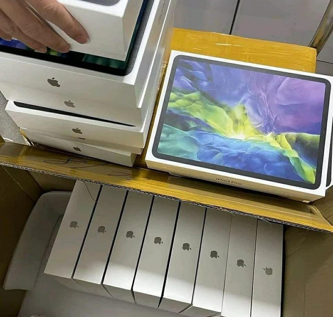 Palette de 25 iPad Pro Apple 256 Go