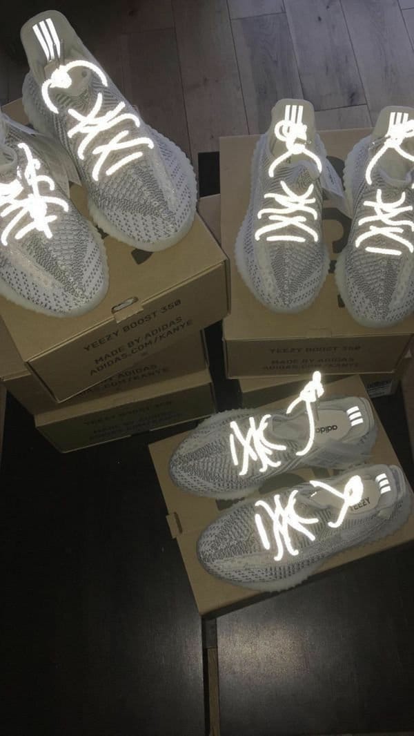 Palette of 90 pairs of Yeezy sneakers