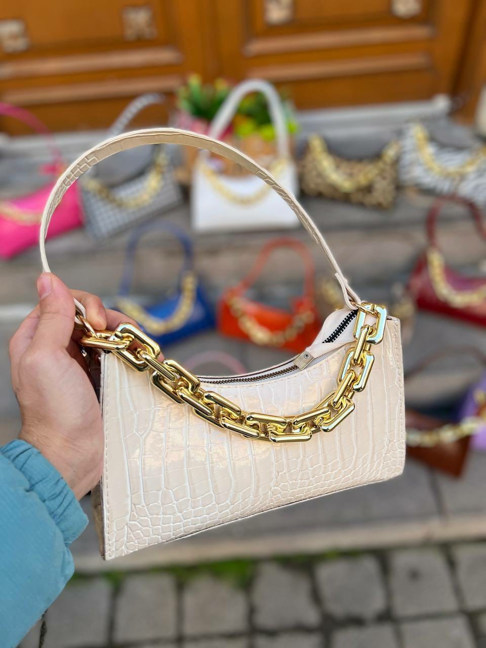 Palette de 90 à 125 sacs à main pour femme — foto 3
